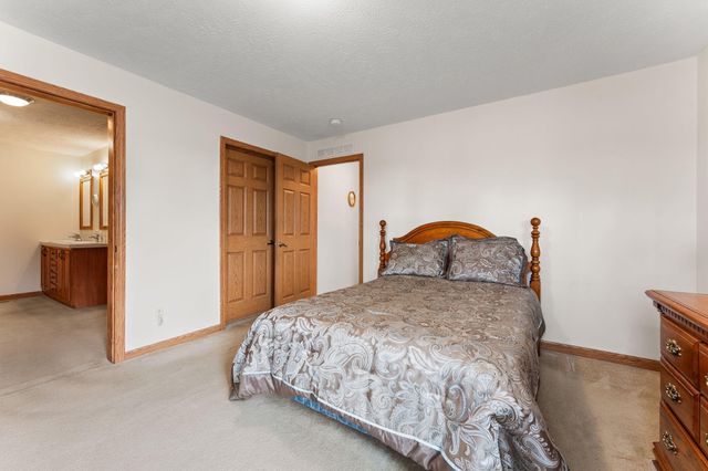 4492 W 800 N, Rensselaer, IN 47978