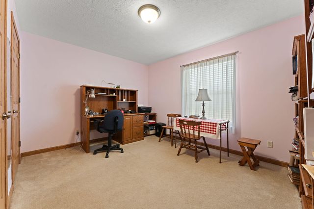 4492 W 800 N, Rensselaer, IN 47978