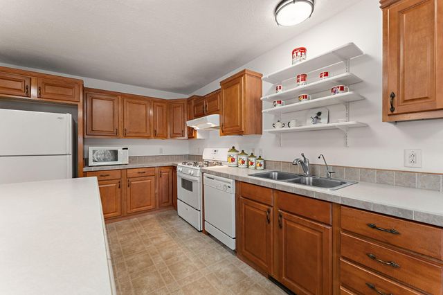 4492 W 800 N, Rensselaer, IN 47978