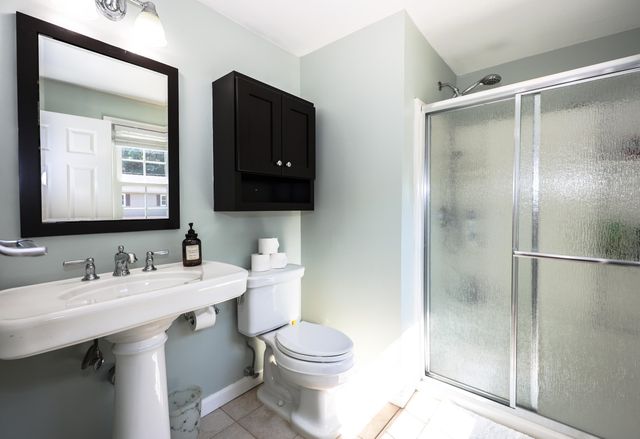 344 Coral Avenue, Manchester, NH 03104