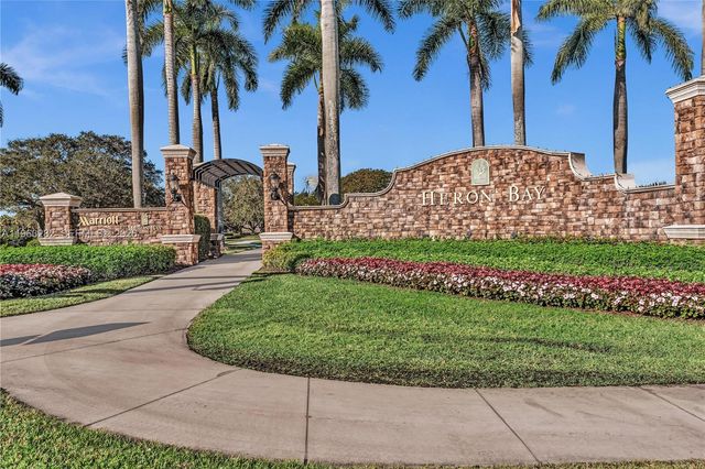 5851 NW 125th Ter, Coral Springs, FL 33076