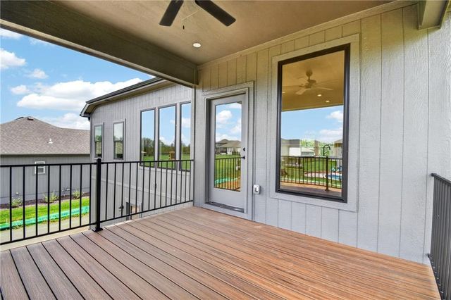 806 W Shawhan Parkway, Lone Jack, MO 64086