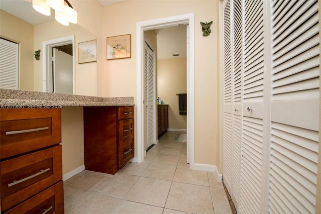 516 SW 14th Ct 518, Fort Lauderdale, FL 33315