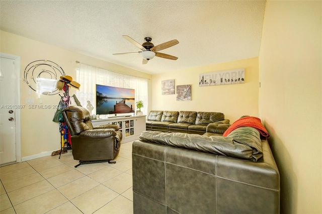 516 SW 14th Ct 518, Fort Lauderdale, FL 33315
