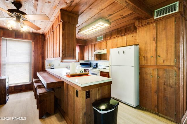 276 Highway 182, Sunset, LA 70584