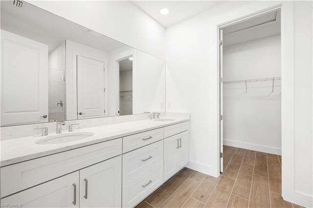 8925 Oceana WAY, Naples, FL 34114