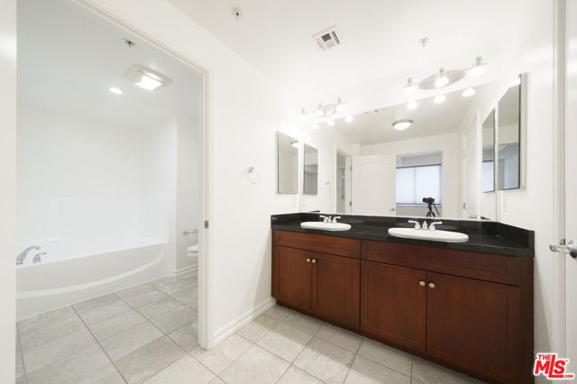 629 Traction Avenue 511, Los Angeles, CA 90013