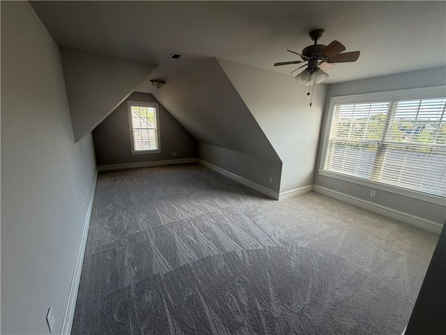 4006 NE Kensington Avenue, Bentonville, AR 72712