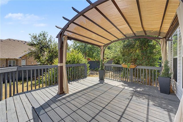 4006 NE Kensington Avenue, Bentonville, AR 72712