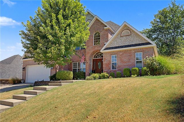 4006 NE Kensington Avenue, Bentonville, AR 72712