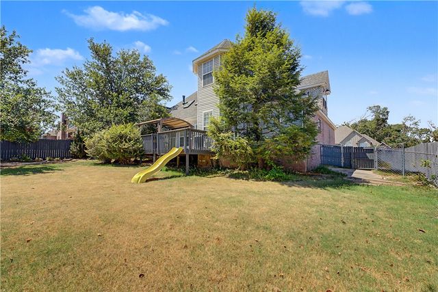 4006 NE Kensington Avenue, Bentonville, AR 72712