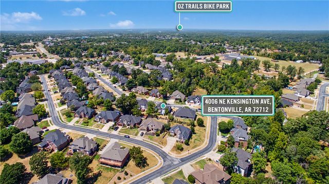 4006 NE Kensington Avenue, Bentonville, AR 72712