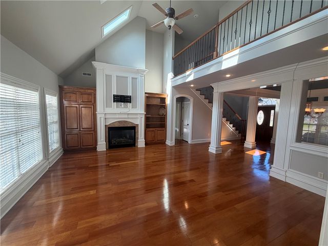 4006 NE Kensington Avenue, Bentonville, AR 72712