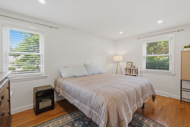 3 Carol Lane, Medway, MA 02053