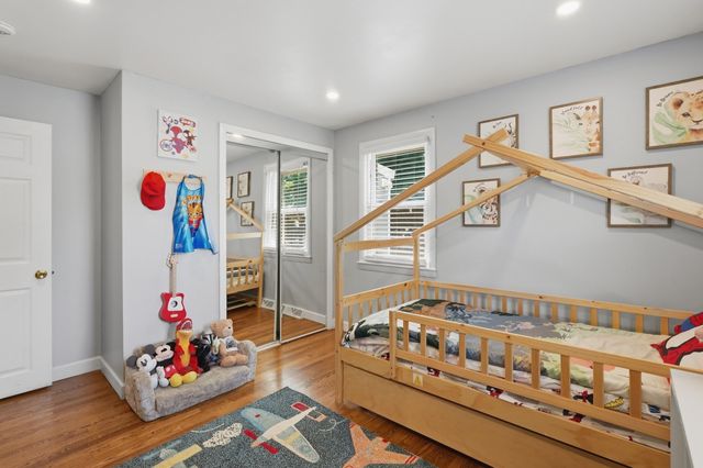 3 Carol Lane, Medway, MA 02053