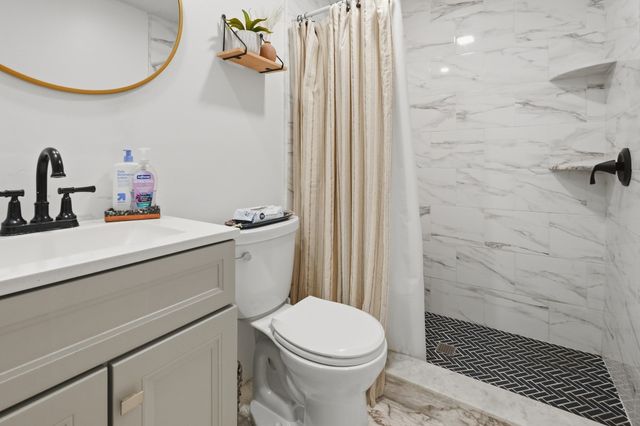 3 Carol Lane, Medway, MA 02053