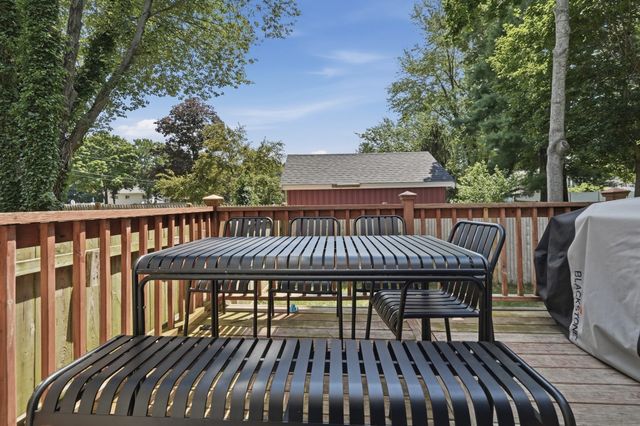3 Carol Lane, Medway, MA 02053