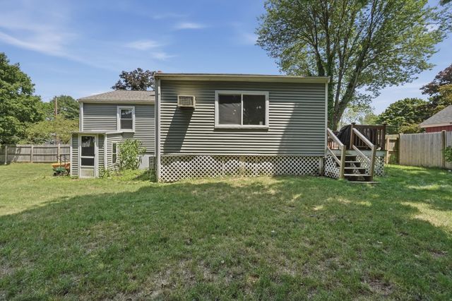3 Carol Lane, Medway, MA 02053