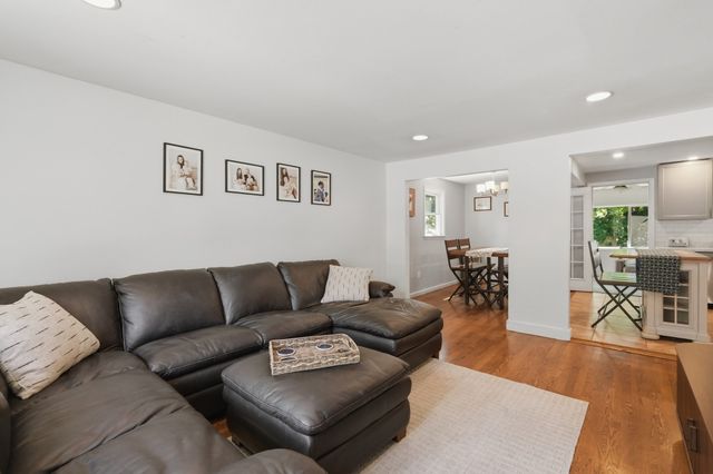 3 Carol Lane, Medway, MA 02053