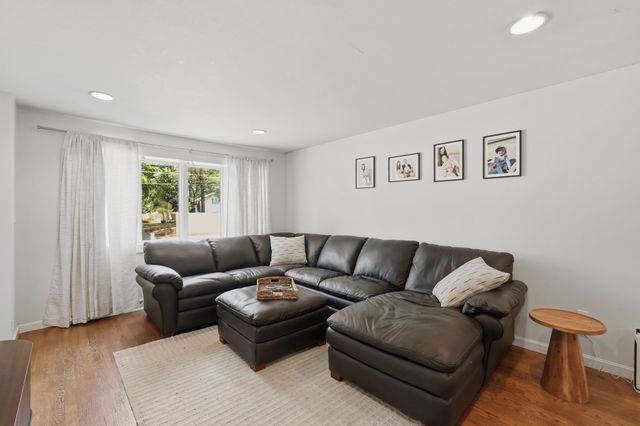3 Carol Lane, Medway, MA 02053