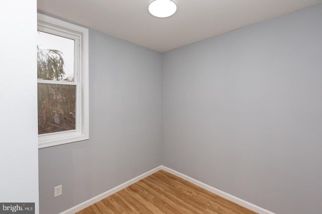 2735 N WATERLOO ST, Philadelphia, PA 19133