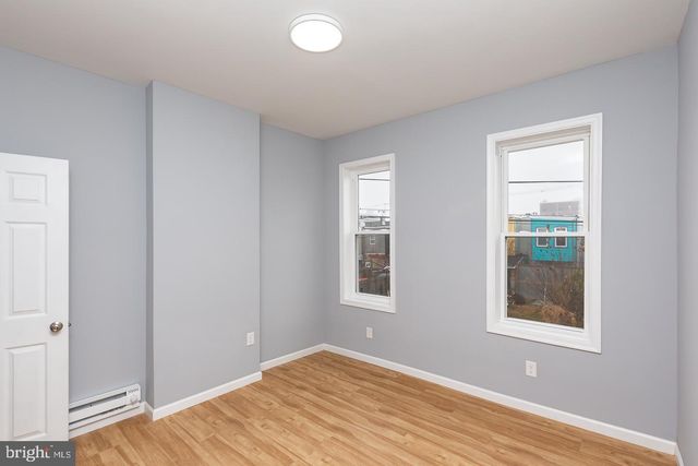 2735 N WATERLOO ST, Philadelphia, PA 19133