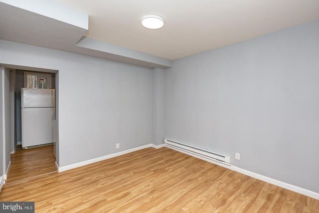 2735 N WATERLOO ST, Philadelphia, PA 19133