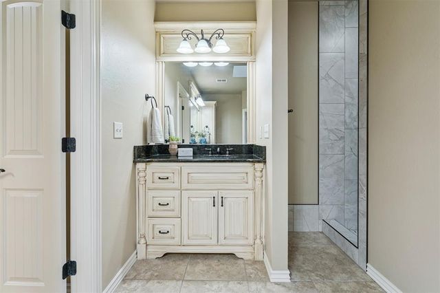 4408 Shorthorn Lane, Edmond, OK 73034