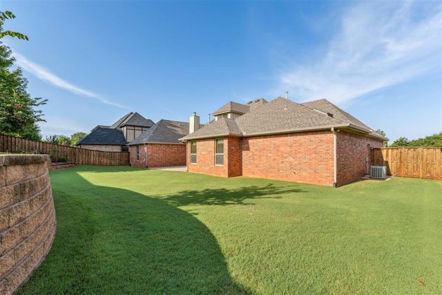 4408 Shorthorn Lane, Edmond, OK 73034