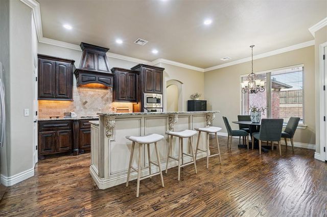 4408 Shorthorn Lane, Edmond, OK 73034