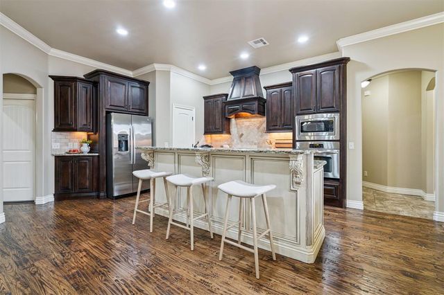 4408 Shorthorn Lane, Edmond, OK 73034