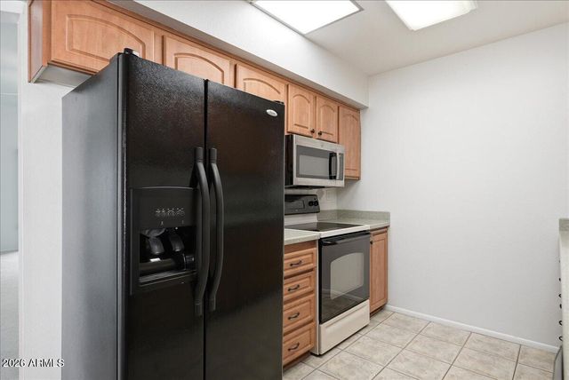 9907 W CEDAR Drive, Sun City, AZ 85351