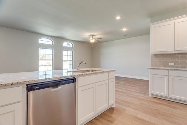 1531 HOmeplace Circle, Mansfield, TX 76063