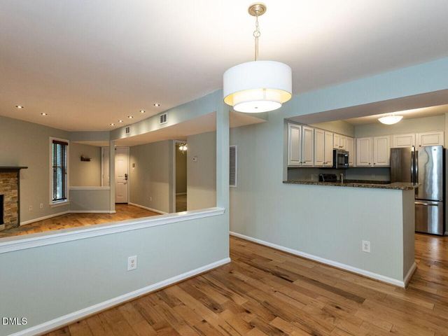 911 Washington Street 104, Raleigh, NC 27605