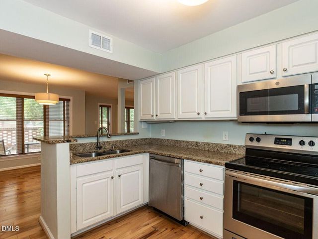 911 Washington Street 104, Raleigh, NC 27605