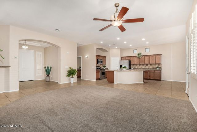 18226 W STINSON Drive, Surprise, AZ 85374