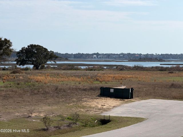 389 Coastline Circle, Swansboro, NC 28584