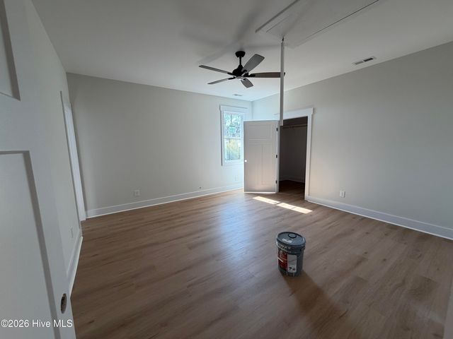 389 Coastline Circle, Swansboro, NC 28584