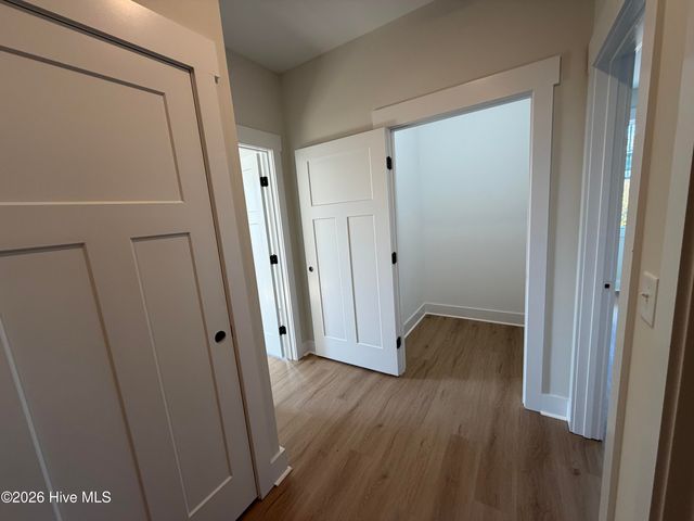 389 Coastline Circle, Swansboro, NC 28584