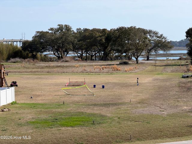 389 Coastline Circle, Swansboro, NC 28584