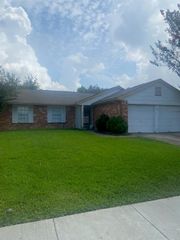 1622 Grand Park Drive, Missouri City, TX 77489