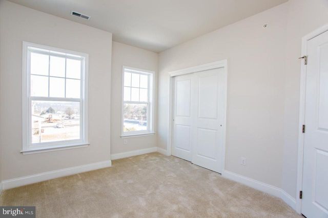65 LILA LN, Downingtown, PA 19335
