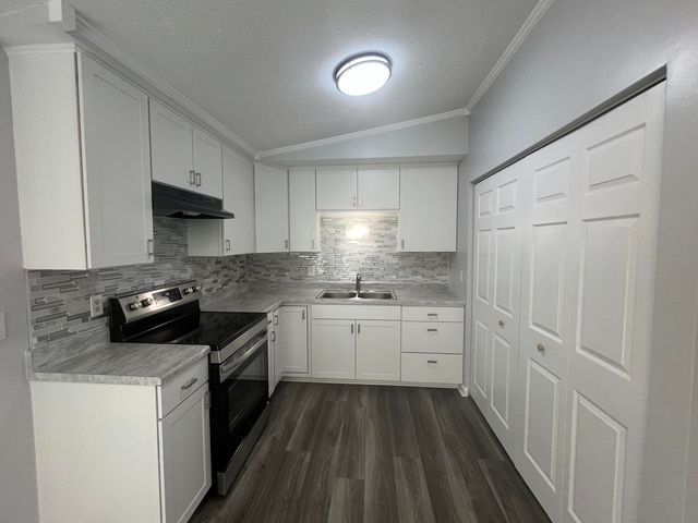 34 Waterside Way, Covington, KY 41017