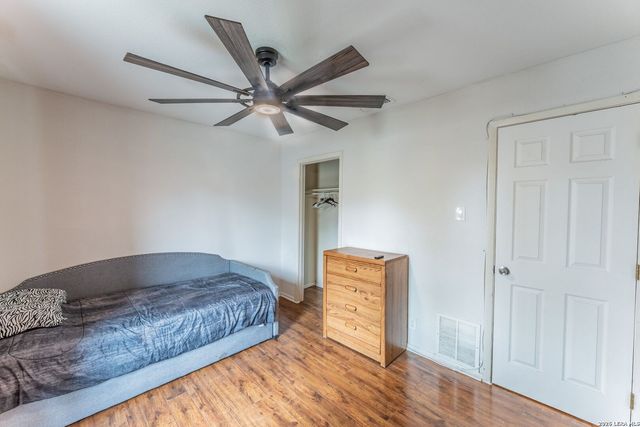 1659 AMANDA ST, San Antonio, TX 78210