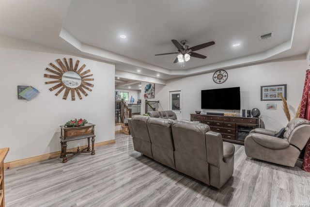 1659 AMANDA ST, San Antonio, TX 78210