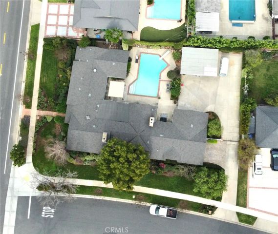 2011 Redberry, North Tustin, CA 92705