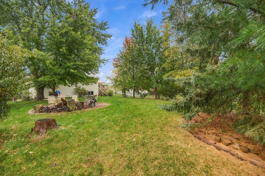 5386 Heath Avenue N, Oakdale, MN 55128 — photo 2