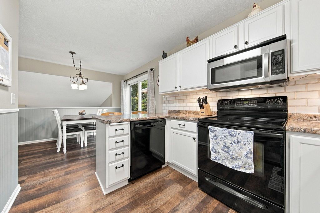 5386 Heath Avenue N, Oakdale, MN 55128 — photo 5