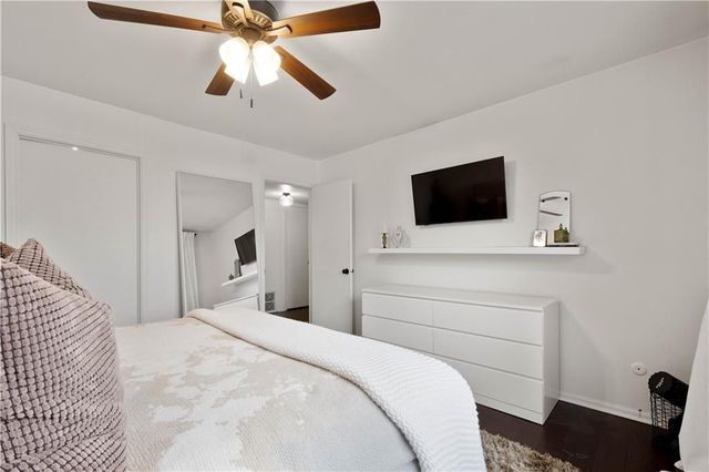 1020 Margarite Dr. H, Scott Twp, PA 15216