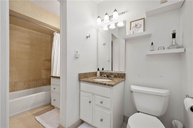 1020 Margarite Dr. H, Scott Twp, PA 15216